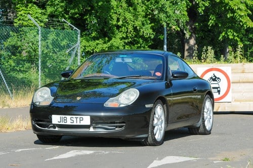 2001 Porsche 911 Carrera (996) In vendita (immagine 2 di 154)
