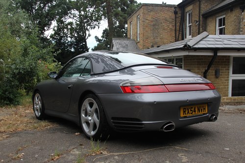 2004 Porsche 911 C4s cabrio (996) zum Verkauf (Bild 23 von 162)