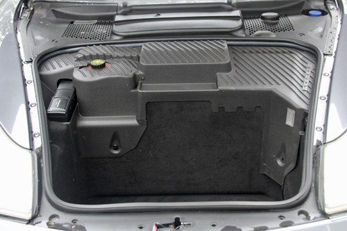 2004 Porsche 911 C4s cabrio (996) zum Verkauf (Bild 59 von 162)