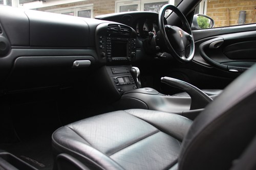 2004 Porsche 911 C4s cabrio (996) zum Verkauf (Bild 33 von 162)