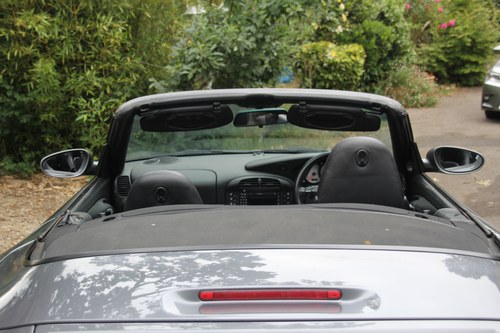 2004 Porsche 911 C4s cabrio (996) zum Verkauf (Bild 127 von 162)