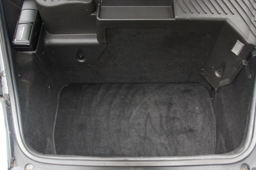 2004 Porsche 911 C4s cabrio (996) zum Verkauf (Bild 62 von 162)