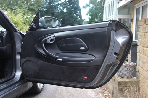 2004 Porsche 911 C4s cabrio (996) zum Verkauf (Bild 85 von 162)