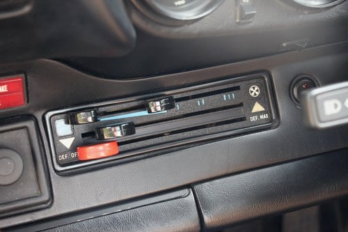 1979 Porsche 911 SC Targa Te koop (foto 30 van 216)