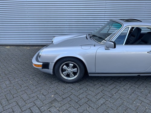 1975 Porsche 911 S In vendita (immagine 36 di 48)