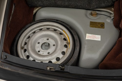 1985 Porsche 911 Super Sport Targa Te koop (foto 54 van 56)