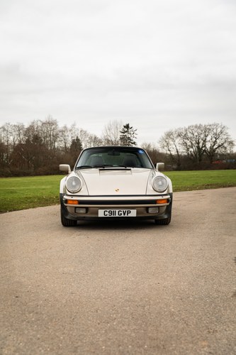 1985 Porsche 911 Super Sport Targa Te koop (foto 17 van 56)
