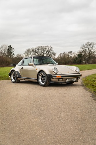 1985 Porsche 911 Super Sport Targa Te koop (foto 27 van 56)