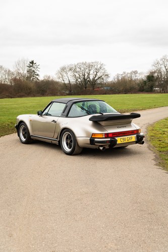 1985 Porsche 911 Super Sport Targa Te koop (foto 12 van 56)