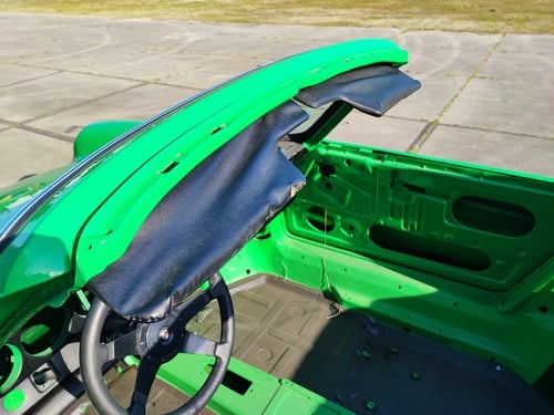 1973 Porsche 911 Targa project For Sale (picture 13 of 32)