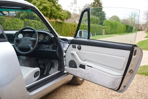 1996 Porsche 911 Targa Tiptronic S (993) In vendita (immagine 50 di 146)