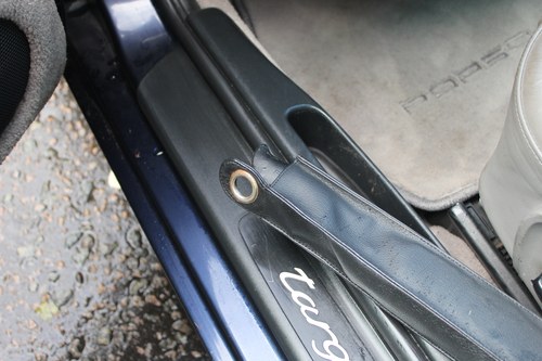 2002 Porsche 996 911 3.6 Targa Tiptronic S à venda (imagem 36 de 143)