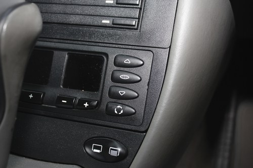 2002 Porsche 996 911 3.6 Targa Tiptronic S à venda (imagem 54 de 143)