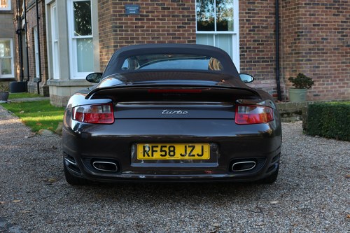 2008 Porsche 911 Turbo Cabriolet (997.1) Te koop (foto 10 van 85)