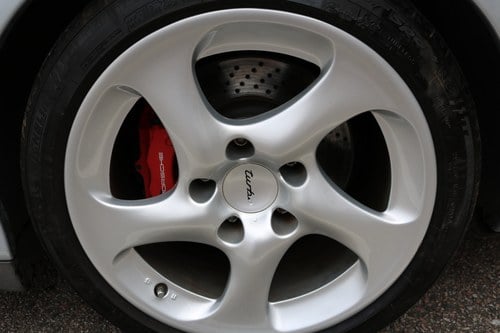 2002 Porsche 911 Turbo (996) à venda (imagem 19 de 89)