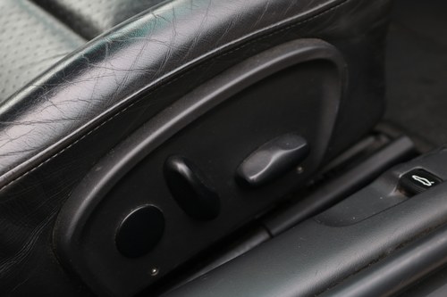 2002 Porsche 911 Turbo (996) à venda (imagem 32 de 89)