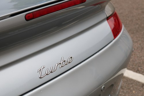 2002 Porsche 911 Turbo (996) à venda (imagem 53 de 89)