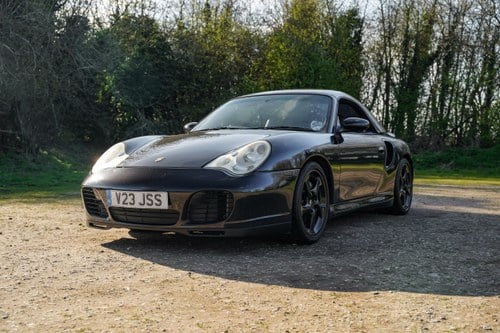 2003 Porsche 911 Turbo Cabriolet (996) Te koop (foto 2 van 235)