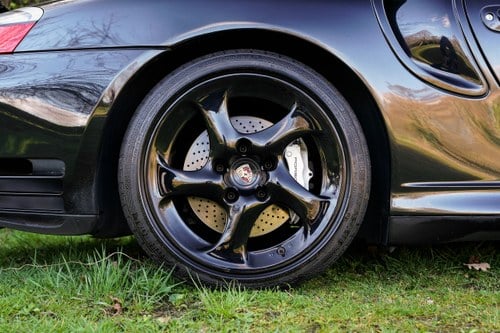 2003 Porsche 911 Turbo Cabriolet (996) Te koop (foto 40 van 235)