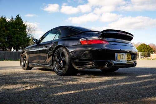 2003 Porsche 911 Turbo Cabriolet (996) Te koop (foto 35 van 235)