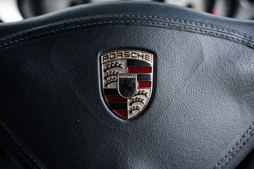 2003 Porsche 911 Turbo Cabriolet (996) Te koop (foto 52 van 235)