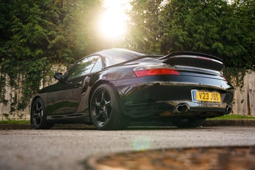 2003 Porsche 911 Turbo Cabriolet (996) Te koop (foto 36 van 235)