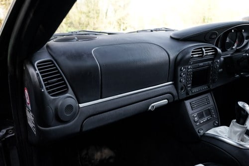 2003 Porsche 911 Turbo Cabriolet (996) Te koop (foto 67 van 235)