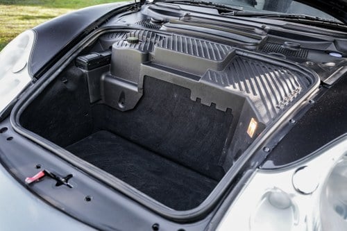 2003 Porsche 911 Turbo Cabriolet (996) Te koop (foto 147 van 235)