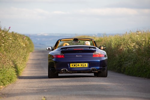 2004 Porsche 911 Turbo Te koop (foto 58 van 100)