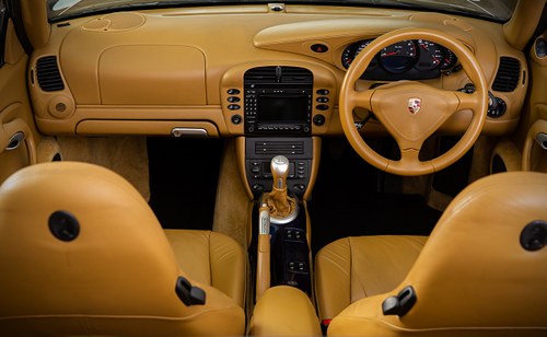 2004 Porsche 911 Turbo Te koop (foto 65 van 100)