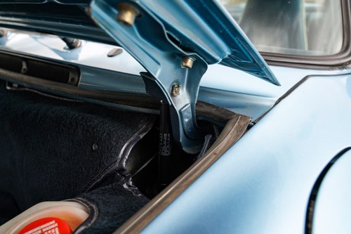 1986 Porsche 911 Carrera Sport Te koop (foto 130 van 250)