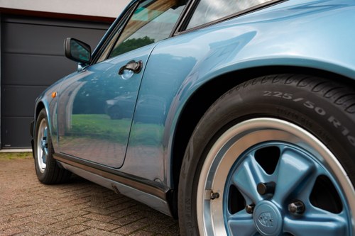 1986 Porsche 911 Carrera Sport Te koop (foto 136 van 250)