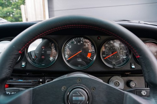 1986 Porsche 911 Carrera Sport Te koop (foto 44 van 250)