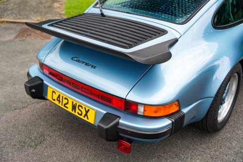 1986 Porsche 911 Carrera Sport Te koop (foto 135 van 250)