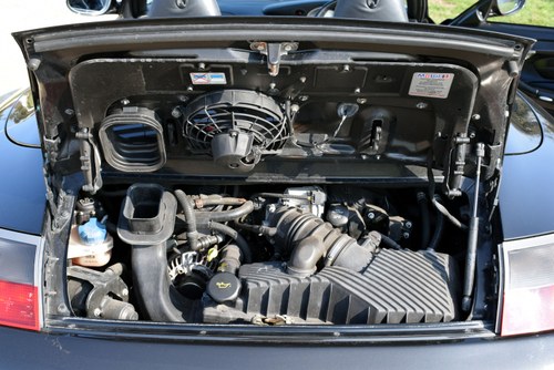 2001 Porsche 911 Carrera 2 Cabriolet (996) In vendita (immagine 87 di 130)