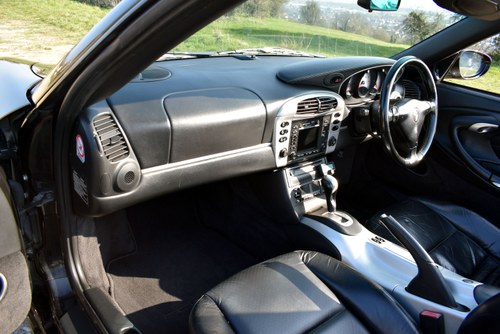 2001 Porsche 911 Carrera 2 Cabriolet (996) In vendita (immagine 43 di 130)