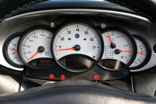 2001 Porsche 911 Carrera 2 Cabriolet (996) In vendita (immagine 30 di 130)