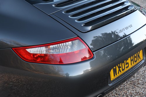 2005 Porsche 997.1 911 Carrera 2 Manual For Sale (picture 85 of 100)