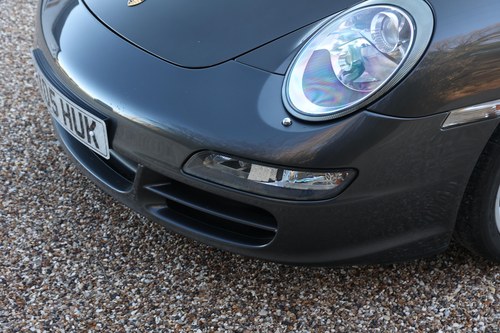 2005 Porsche 997.1 911 Carrera 2 Manual For Sale (picture 70 of 100)