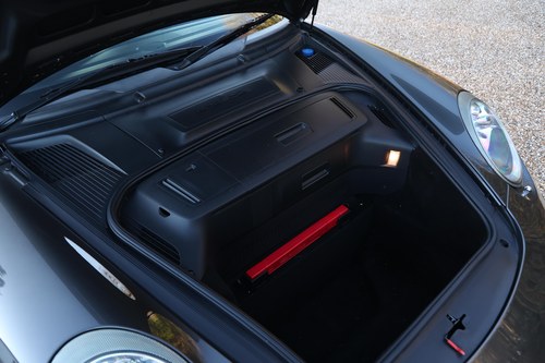 2005 Porsche 997.1 911 Carrera 2 Manual For Sale (picture 37 of 100)