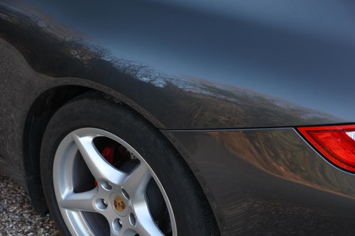 2005 Porsche 997.1 911 Carrera 2 Manual For Sale (picture 84 of 100)