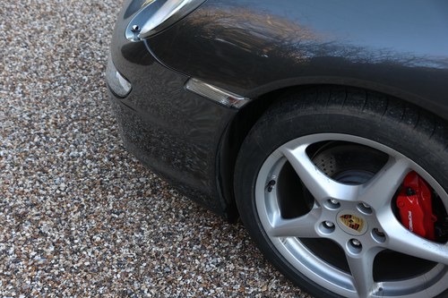 2005 Porsche 997.1 911 Carrera 2 Manual For Sale (picture 73 of 100)