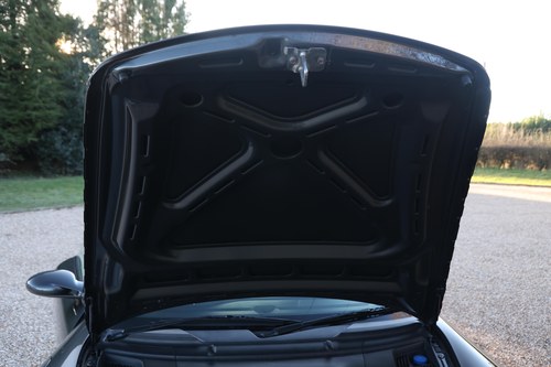 2005 Porsche 997.1 911 Carrera 2 Manual For Sale (picture 41 of 100)