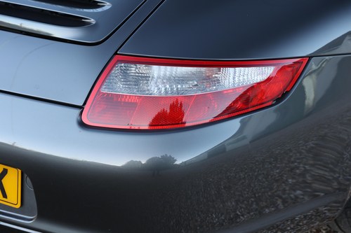 2005 Porsche 997.1 911 Carrera 2 Manual For Sale (picture 43 of 100)