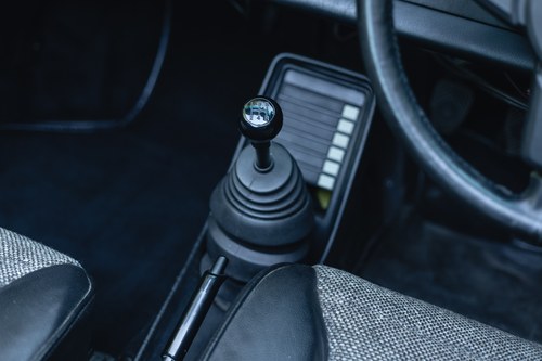 1977 Porsche 911T In vendita (immagine 56 di 156)