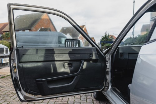 1981 Porsche 924 Automatic Te koop (foto 49 van 127)