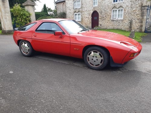 1986 Porsche 928 S2 Auto In vendita (immagine 2 di 60)