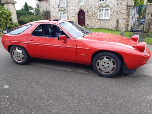 1986 Porsche 928 S2 Auto In vendita (immagine 14 di 60)