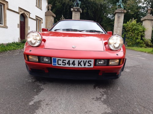 1986 Porsche 928 S2 Auto In vendita (immagine 13 di 60)