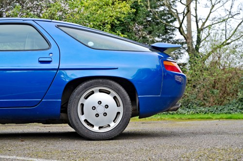 1986 Porsche 928 S4 Te koop (foto 117 van 168)